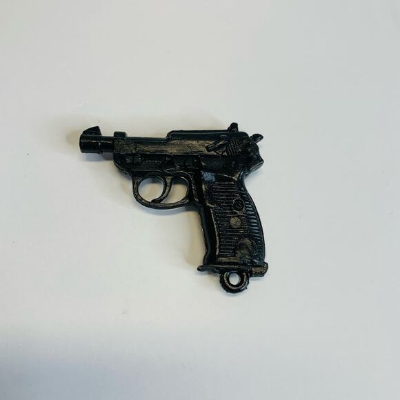 Black Plastic Revolver Pendant 1.5 x 1.25" - Picture 1 of 2